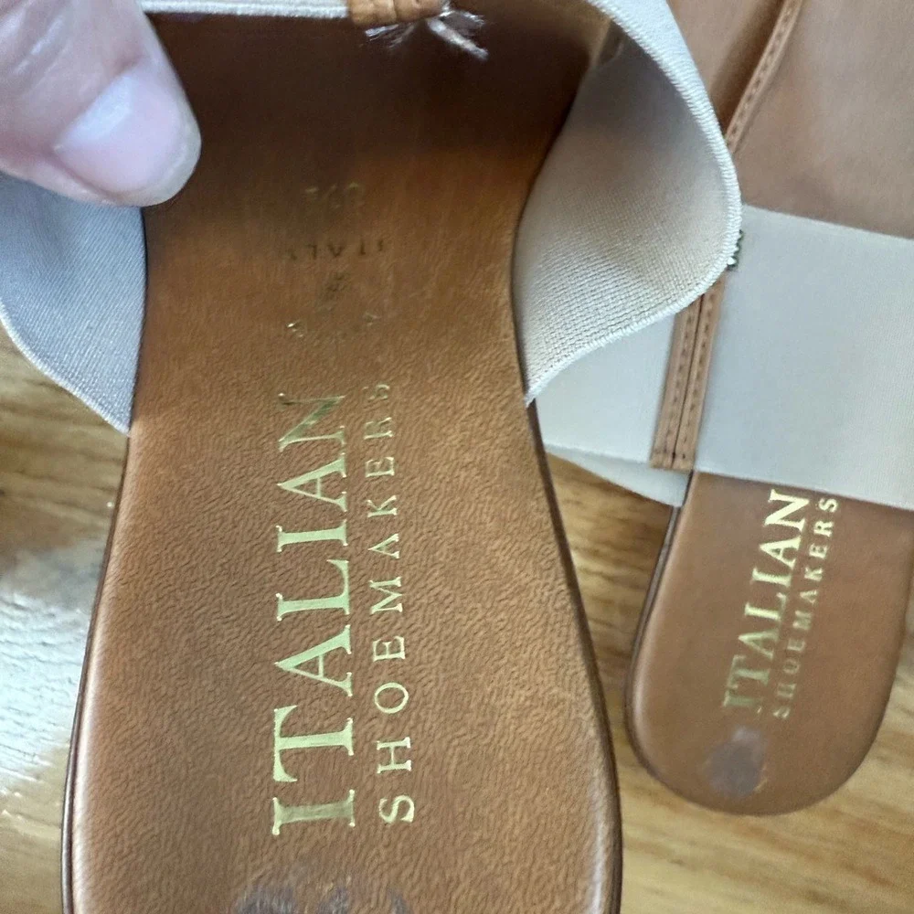 Italian Shoemaker Neutral Tan Strappy Slide Sandals Made in Italy Size 8.5